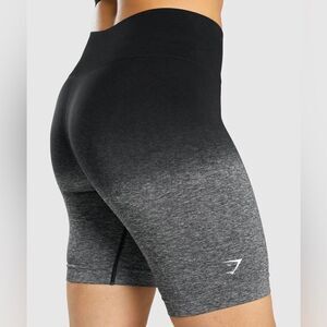 New NWT Gymshark High Waist Ombré Grey Black Seamless Workout Gym Biker Shorts